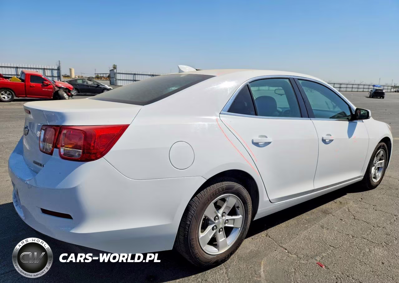 2015 Chevrolet Malibu 1Lt VIN:1G11C5SL6FF131481 - 3