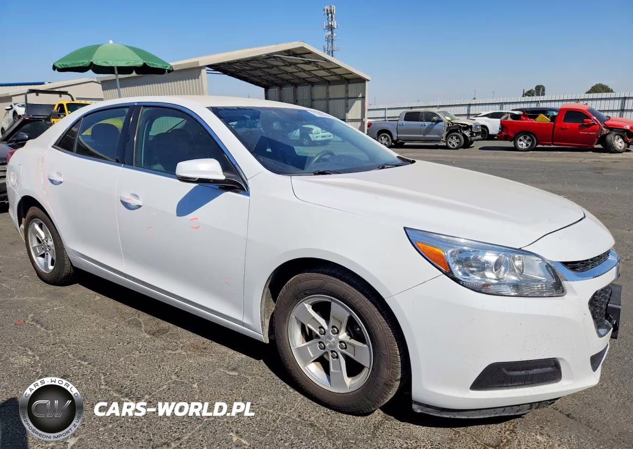 2015 Chevrolet Malibu 1Lt VIN:1G11C5SL6FF131481 - 4