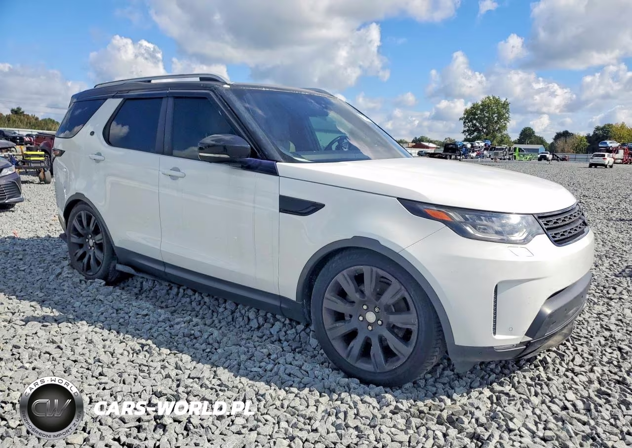 2017 Land Rover Discovery Hse VIN:SALRRBBV7HA039992 - 4