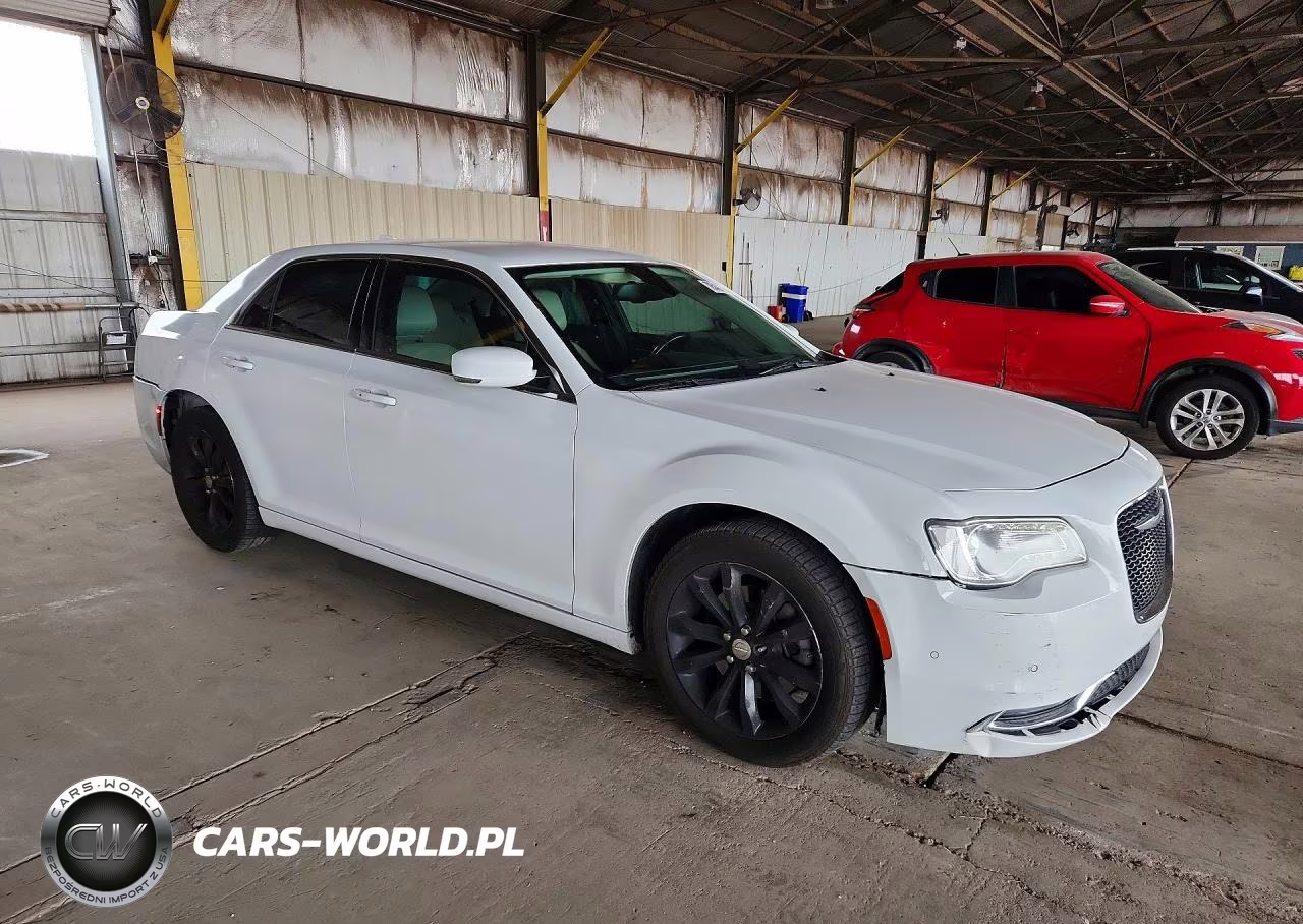 2015 CHRYSLER 300 LIMITED VIN:2C3CCARGXFH808827 - 4