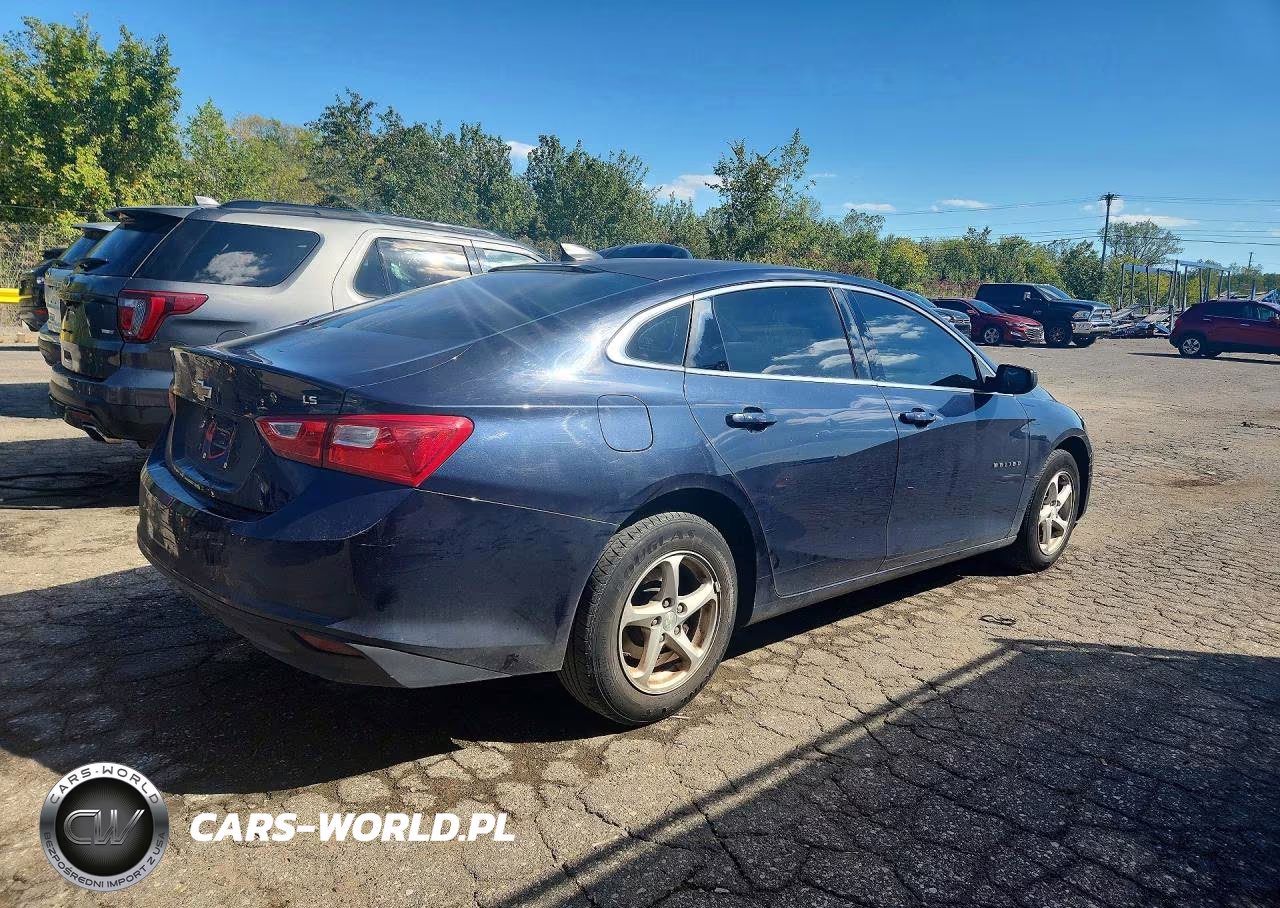 2016 Chevrolet Malibu Ls VIN:1G1ZB5ST7GF207748 - 3