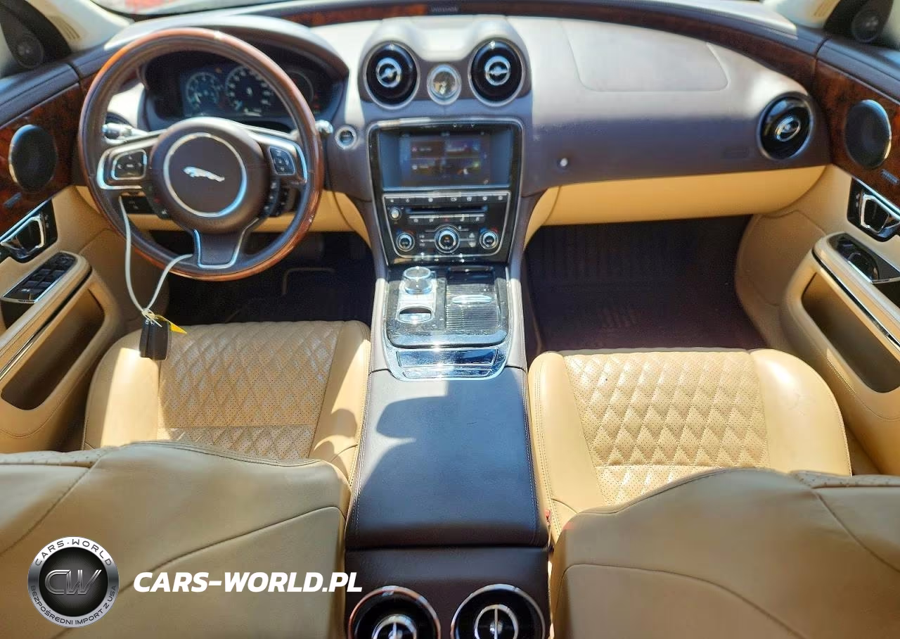 2017 Jaguar Xjl Portfolio VIN:SAJWJ2GDXH8W11258 - 8