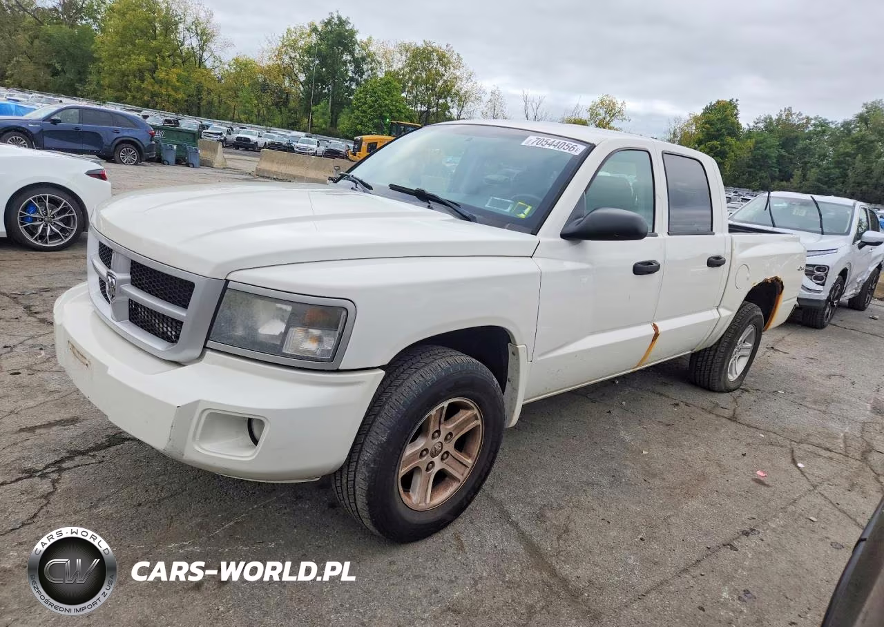 2009 Dodge Dakota Sxt VIN:1D7HW38KX9S736993 - 1