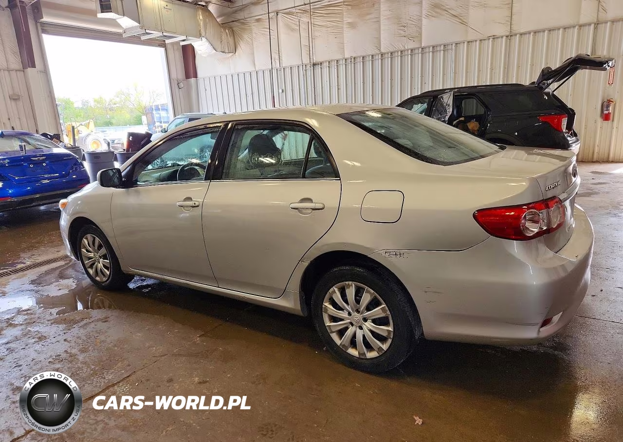 2013 Toyota Corolla Le VIN:2T1BU4EE3DC064912 - 2