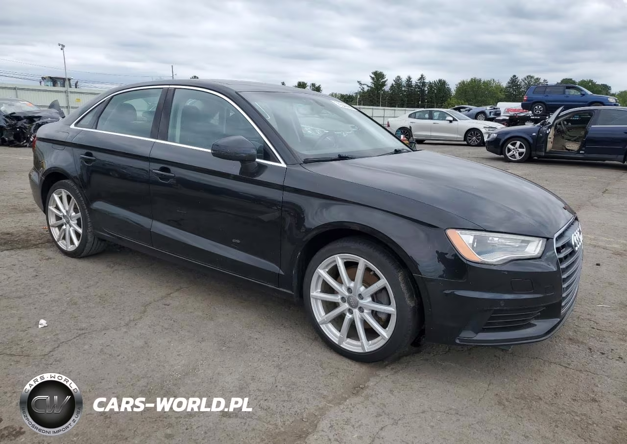 2015 Audi A3 Premium Plus VIN:WAUEFGFFXF1136029 - 4