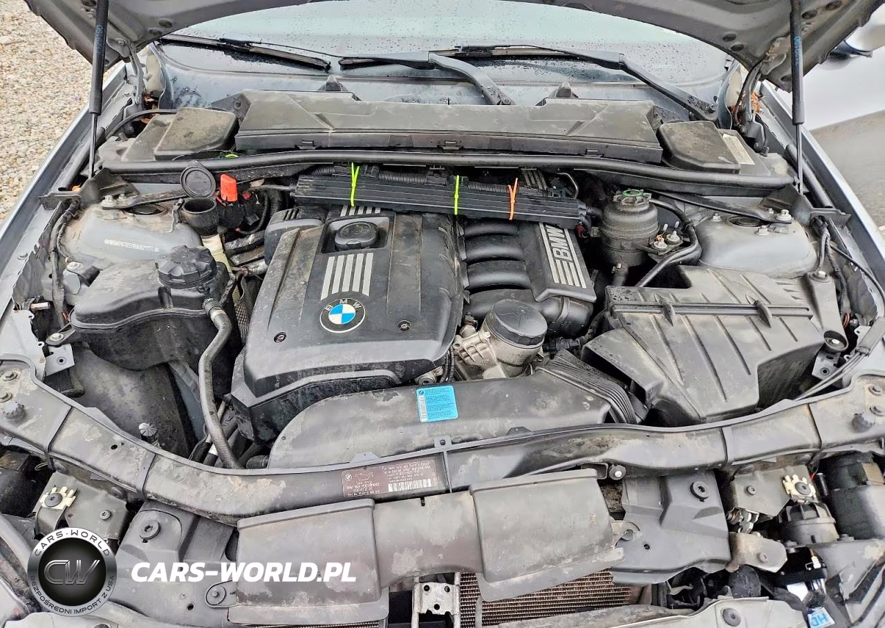 2011 BMW 328 Xi VIN:WBAPK7C51BA821174 - 11