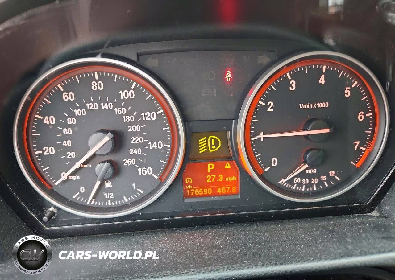 2011 BMW 328 Xi VIN:WBAPK7C51BA821174 - 9