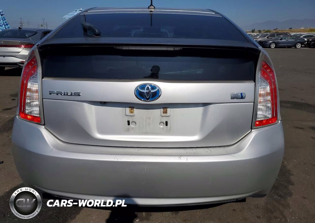 2012 Toyota Prius Four VIN:JTDKN3DU5C5446287 - 6