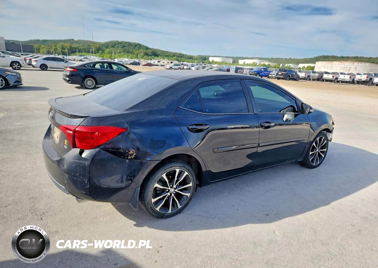 2017 Toyota Corolla Se VIN:2T1BURHE0HC816158 - 3