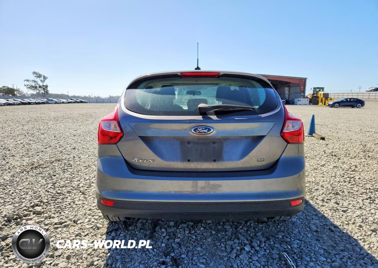 2012 Ford Focus Se VIN:1FAHP3K23CL155505 - 6