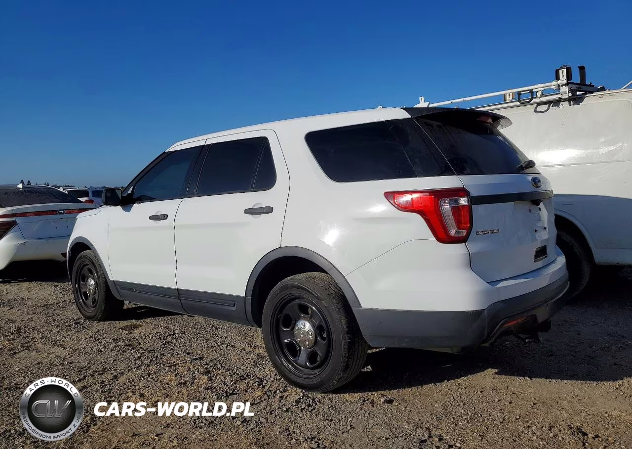 2016 Ford Explorer Police Interceptor VIN:1FM5K8AR2GGA01479 - 2