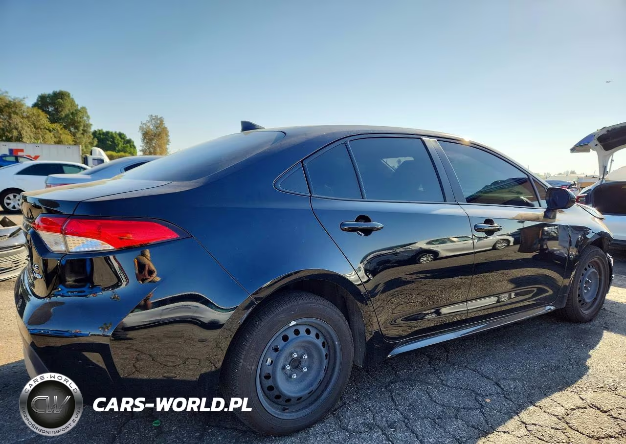 2026 Toyota Corolla Hybrid Le VIN:JTDBCMFE7T3123386 - 3