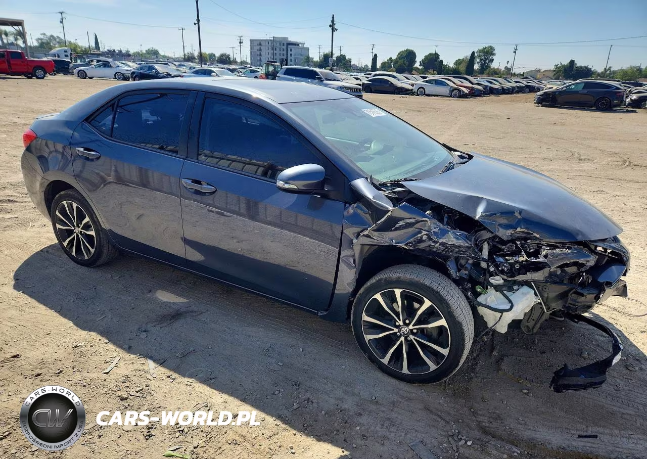 2017 Toyota Corolla Se VIN:5YFBURHE1HP584542 - 4