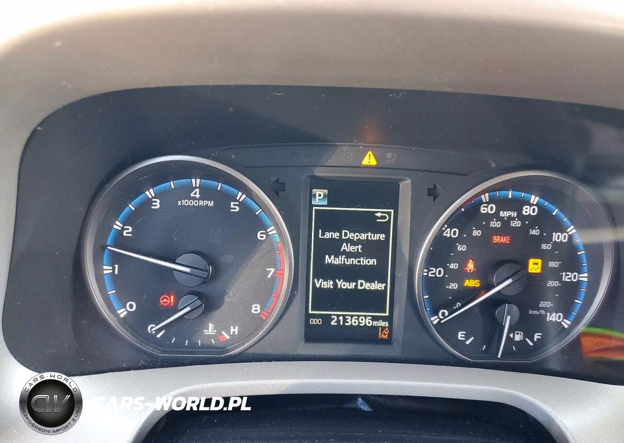 2018 Toyota Rav4 Le VIN:2T3BFREV6JW698305 - 9
