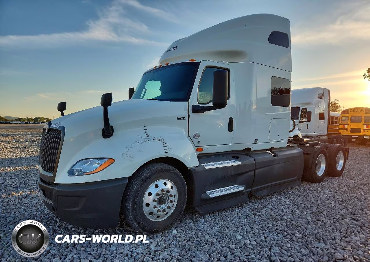 2022 International Lt625 - Semi Truck