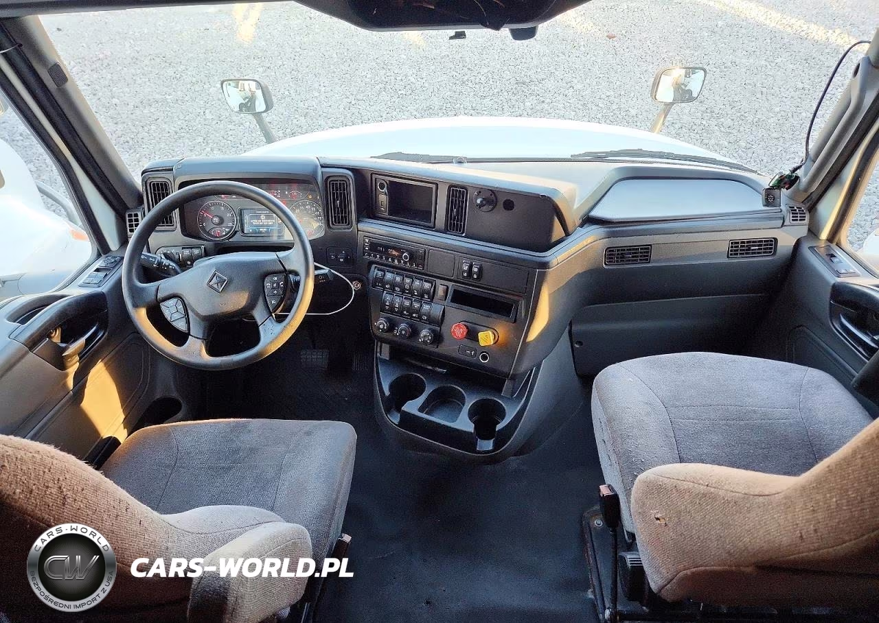 2022 International Lt625 - Semi Truck VIN:3HSDZAPR7NN589250 - 8