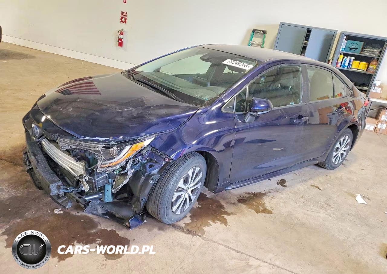 2022 Toyota Corolla Le – zdjęcie 1 z 12