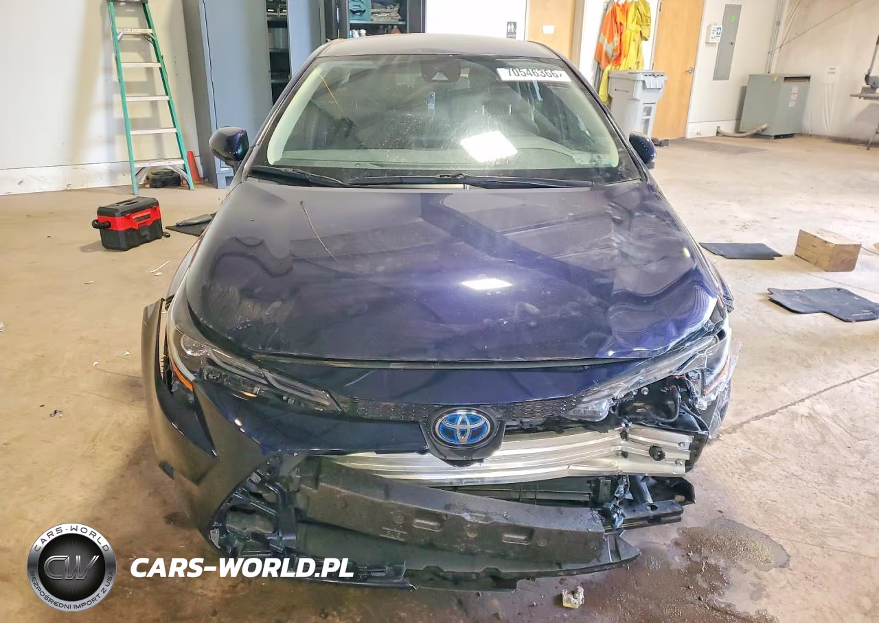 2022 Toyota Corolla Le VIN:JTDEAMDE1NJ045823 - 5