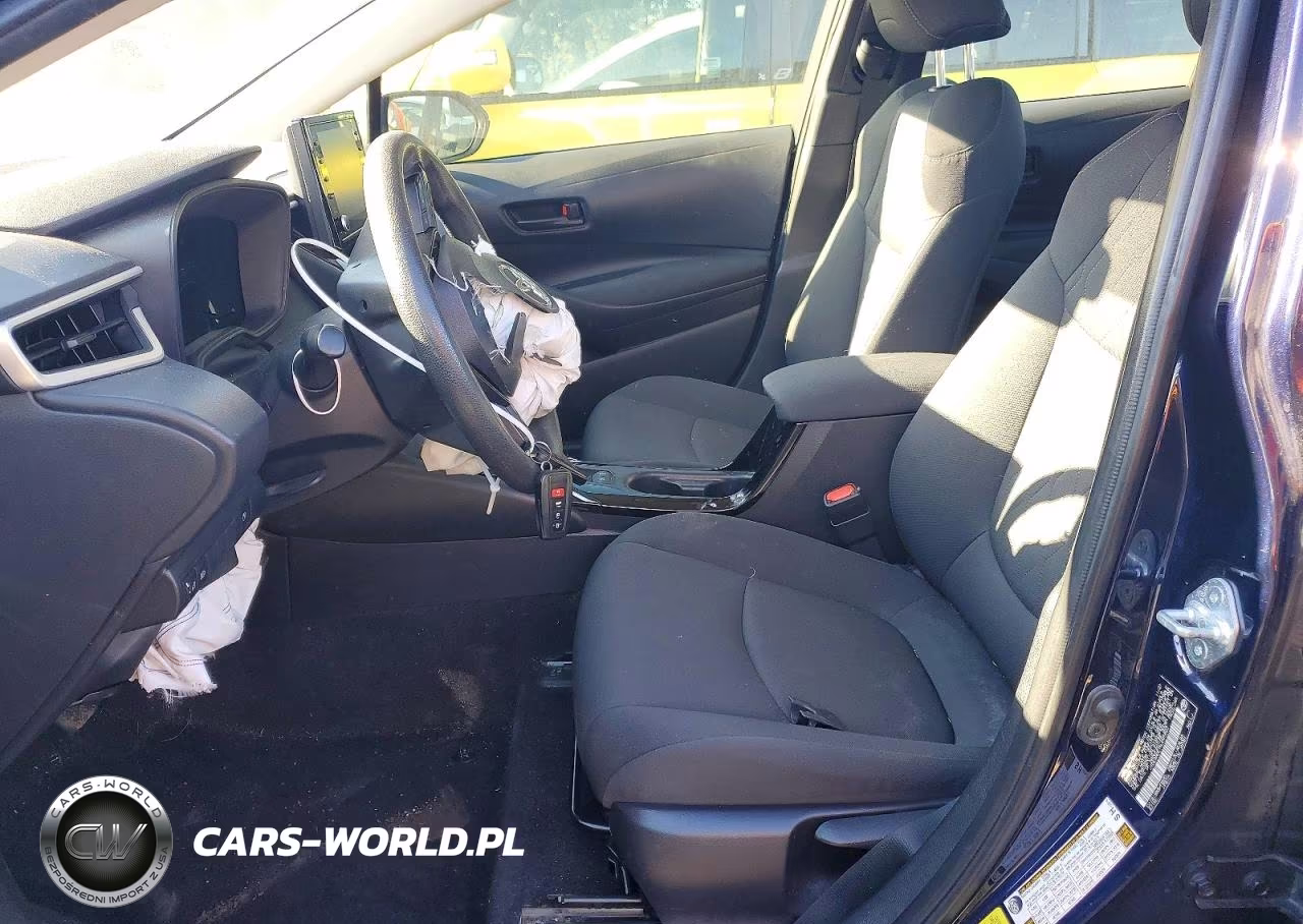 2022 Toyota Corolla Le VIN:JTDEAMDE1NJ045823 - 7