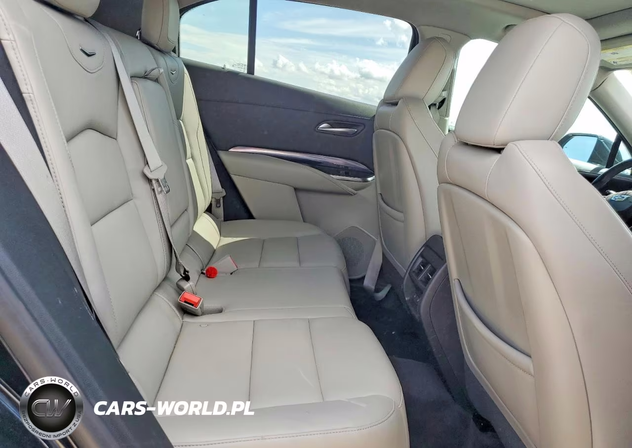 2023 Cadillac Xt4 Luxury VIN:1GYAZAR40PF200724 - 11