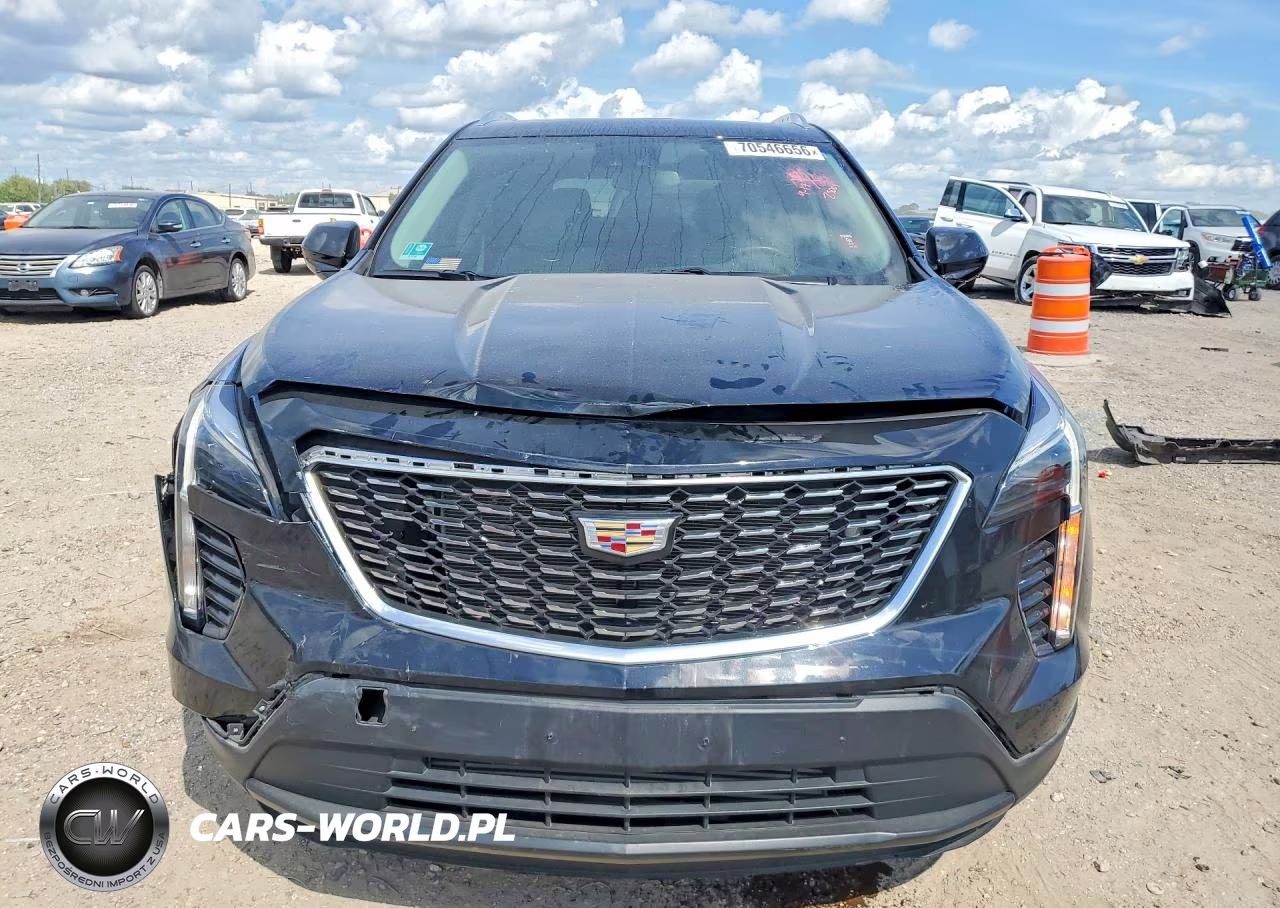 2023 Cadillac Xt4 Luxury VIN:1GYAZAR40PF200724 - 5