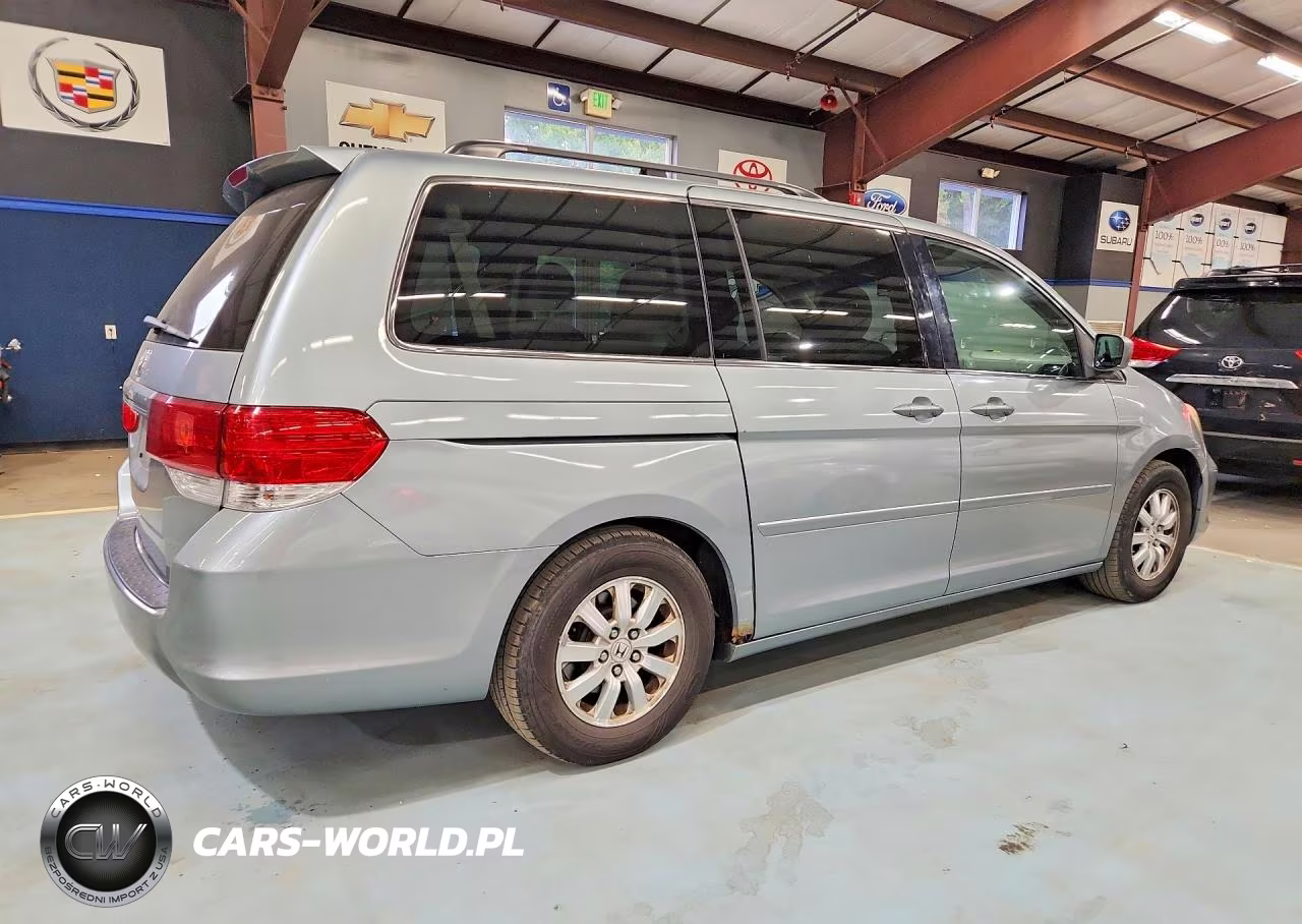 2010 Honda Odyssey Exl VIN:5FNRL3H68AB042718 - 3
