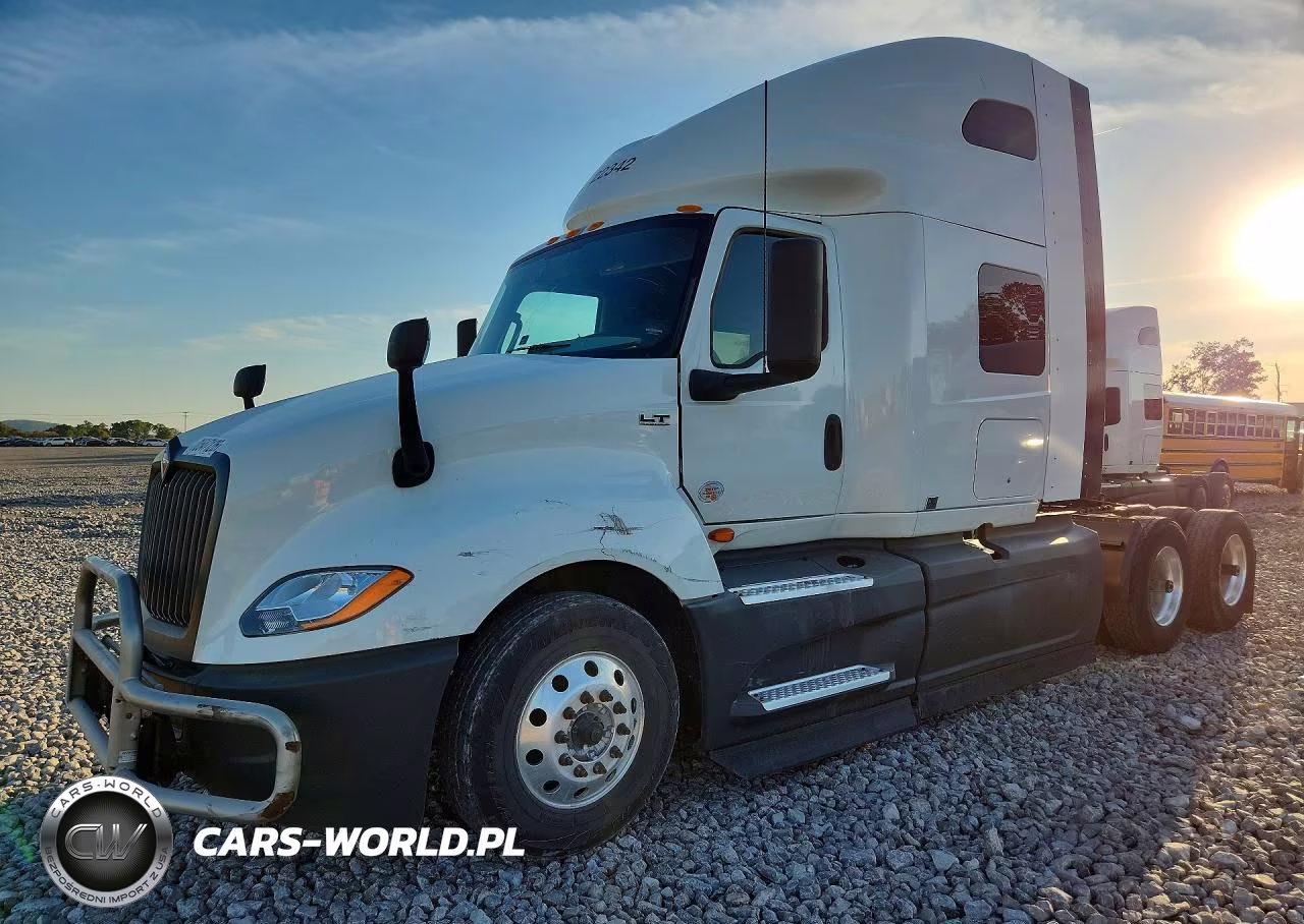 2022 International Lt625 - Semi Truck