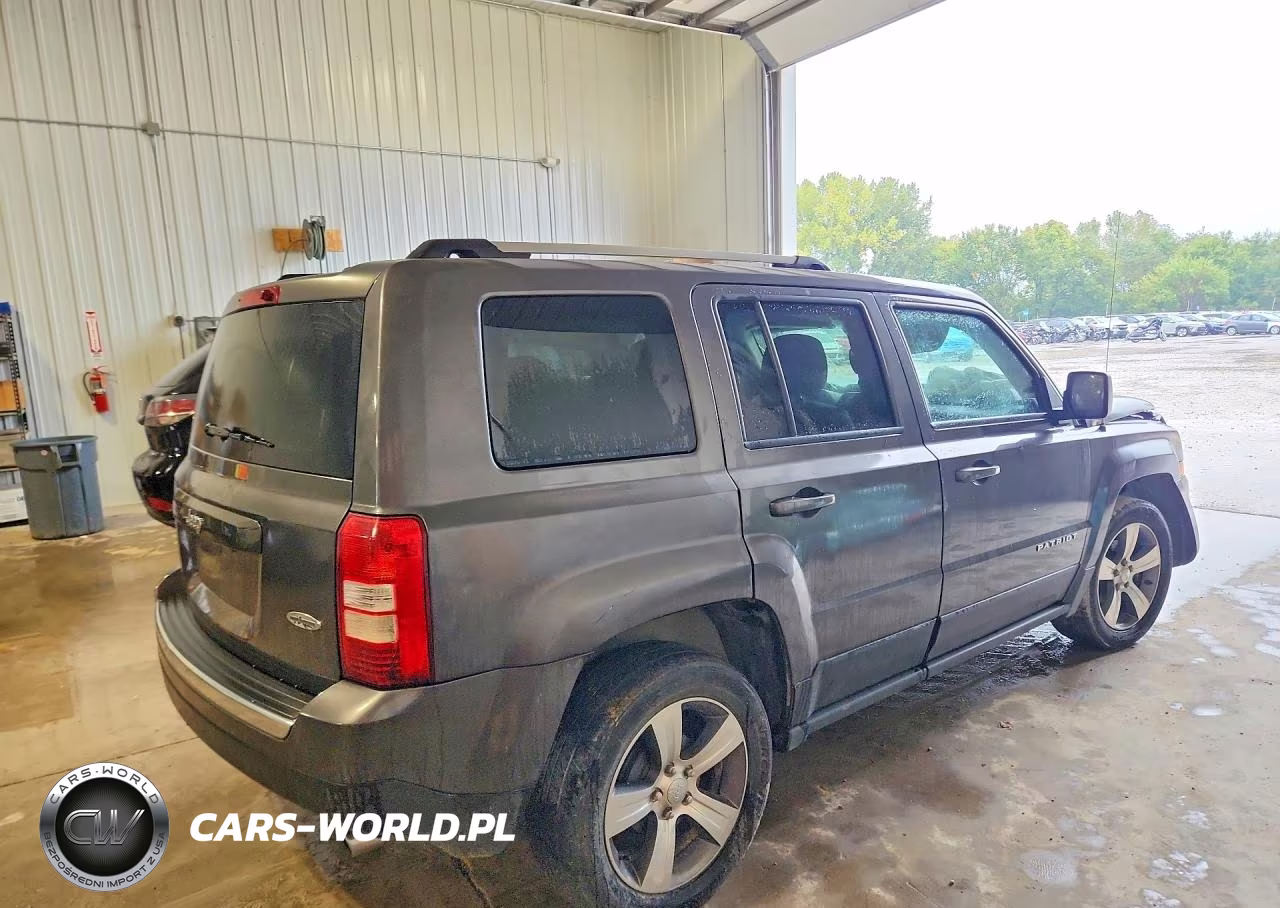 2017 Jeep Patriot Latitude VIN:1C4NJPFA2HD202502 - 3