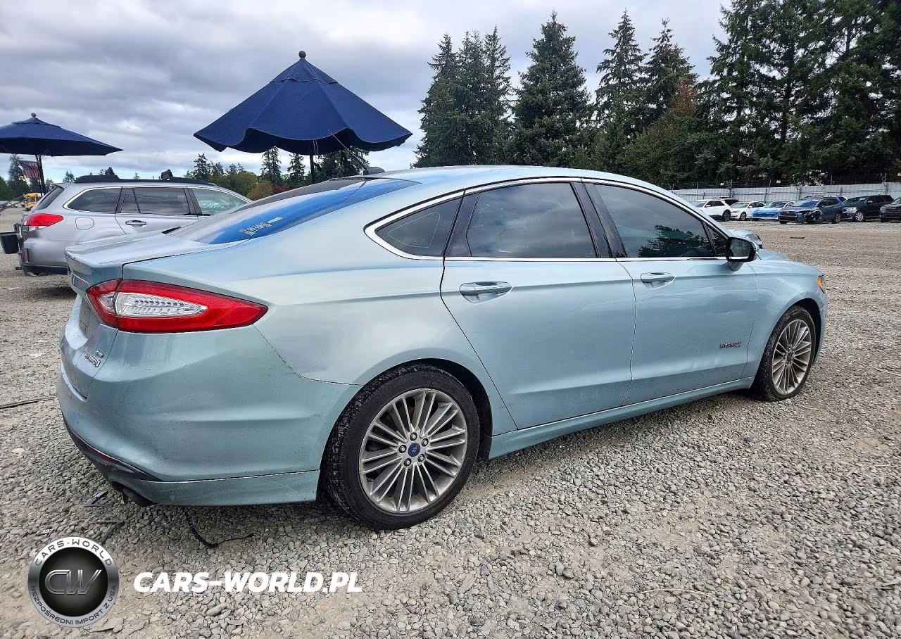 2014 Ford Fusion Se Hybrid VIN:3FA6P0LU7ER228322 - 3