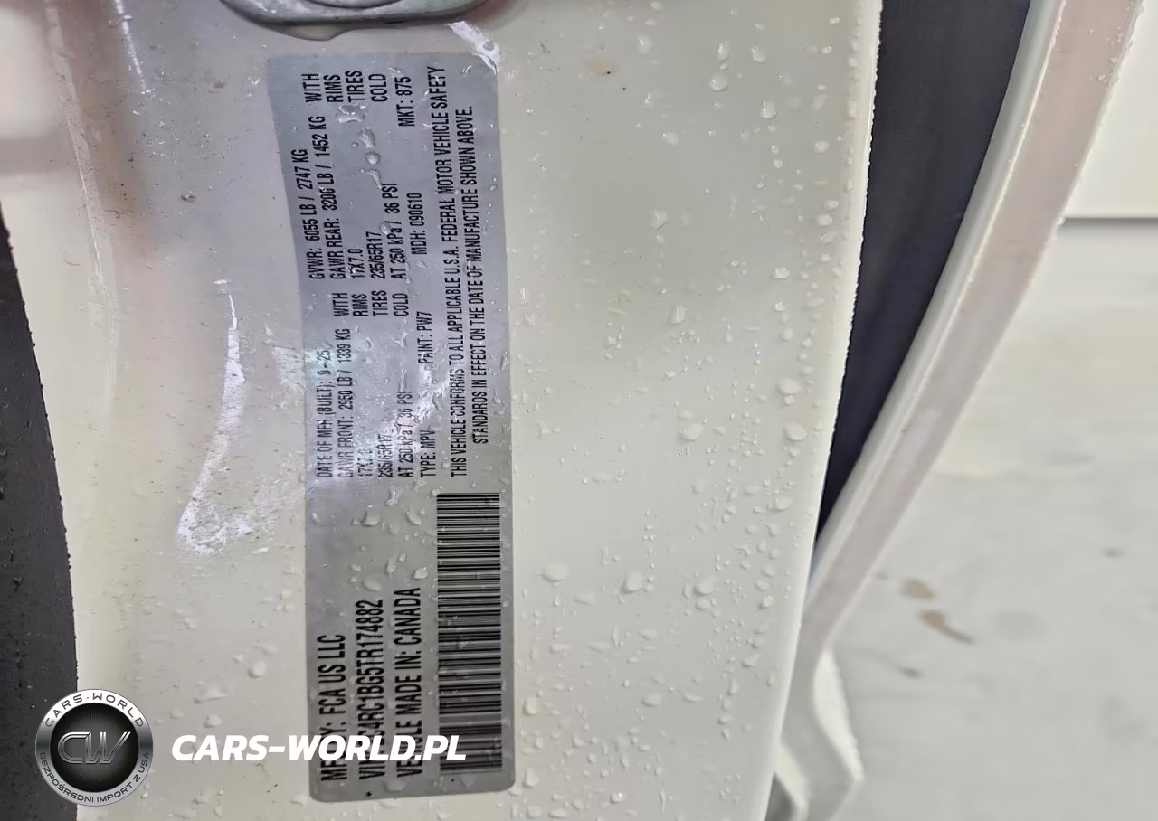 2026 Chrysler Pacifica Select VIN:2C4RC1BG5TR174882 - 13