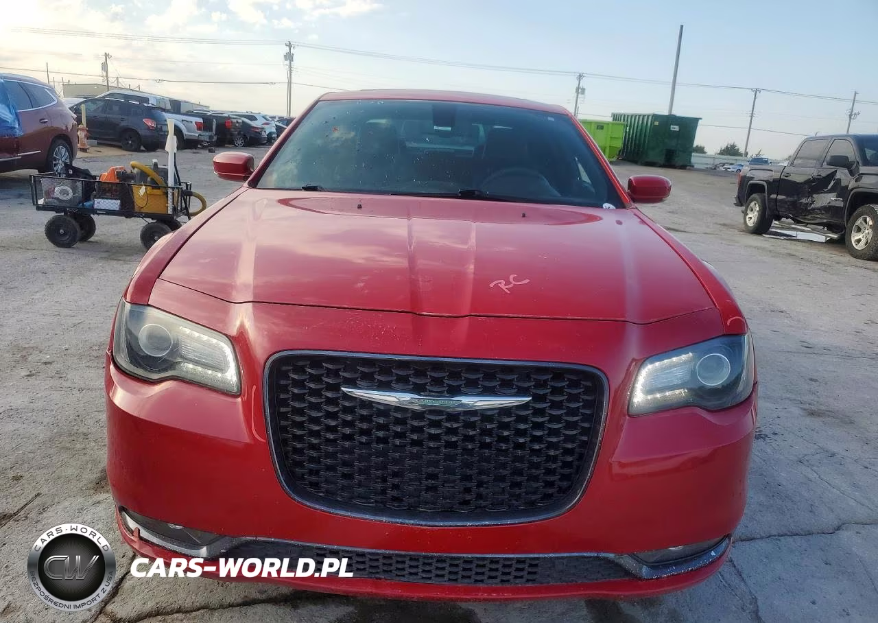 2017 Chrysler 300 S VIN:2C3CCAGG9HH637591 - 5