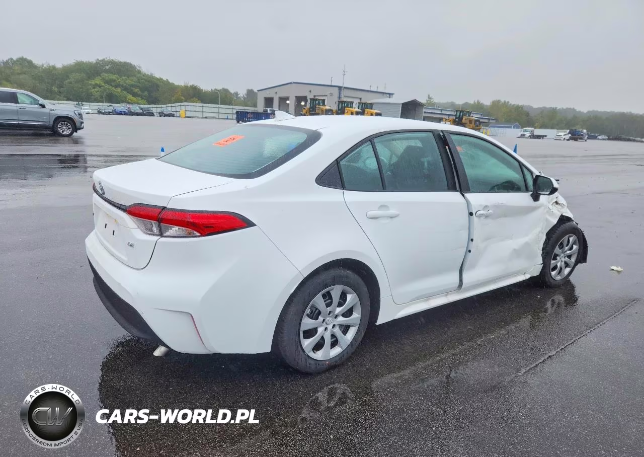 2026 Toyota Corolla Le VIN:5YFB4MDEXTP483677 - 3