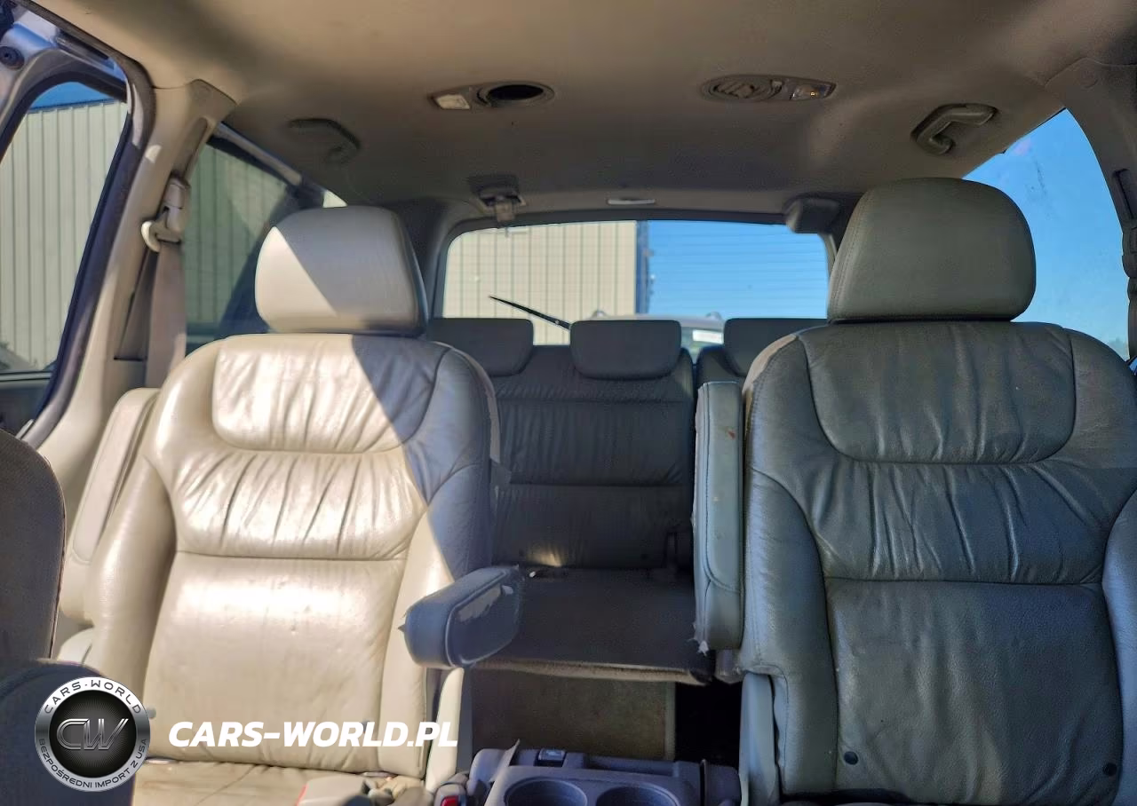 2007 Honda Odyssey Touring VIN:5FNRL38857B060863 - 10