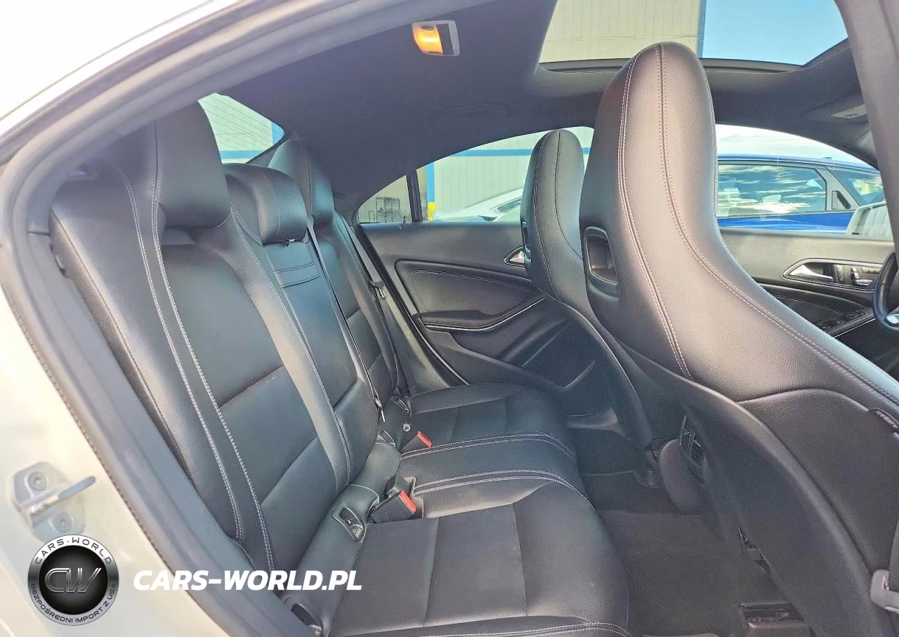 2018 Mercedes-Benz Cla 250 VIN:WDDSJ4EB5JN524245 - 10