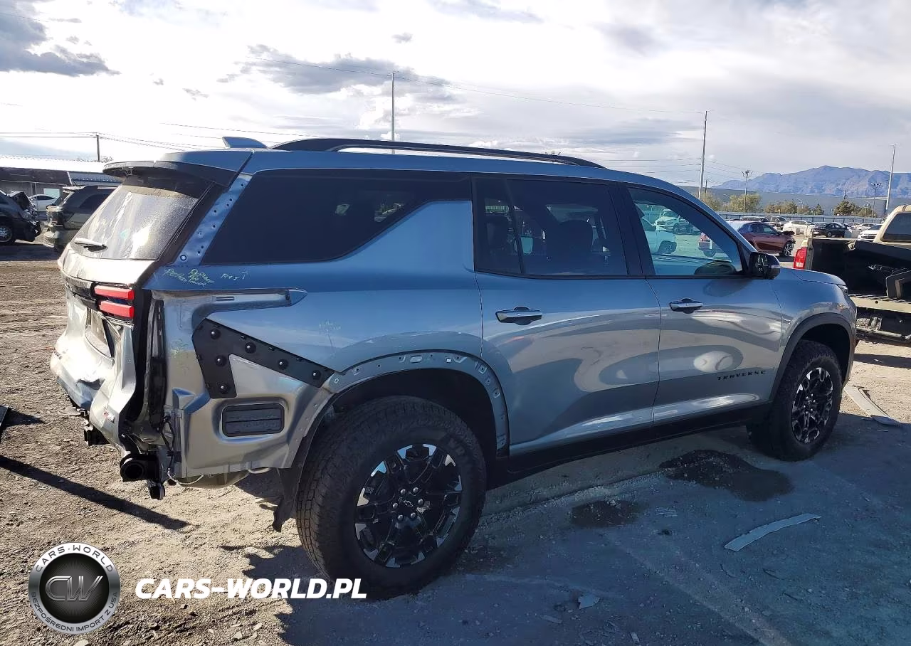 2027 Chevrolet Traverse Z71 VIN:1GNEVJKS3VJ110626 - 3