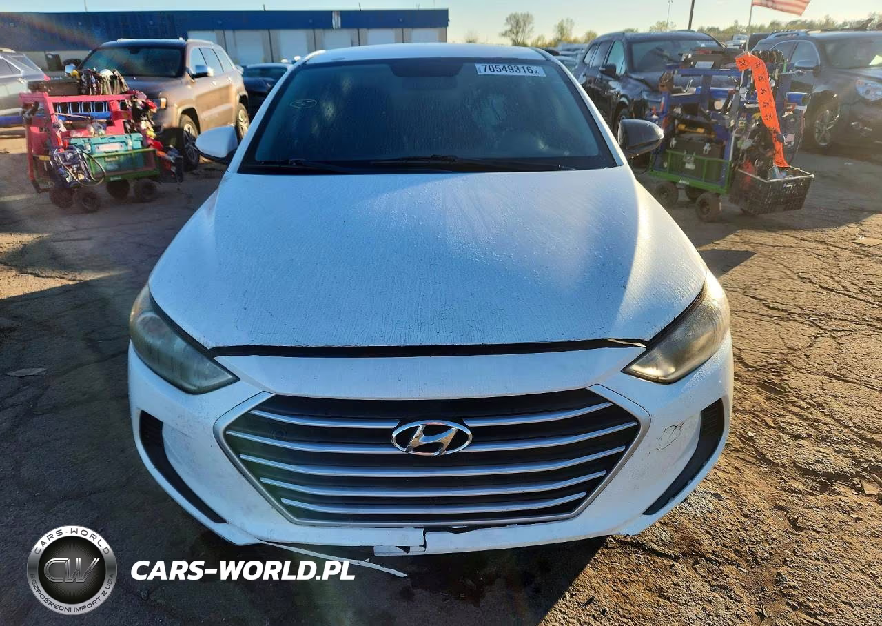 2018 Hyundai Elantra Se VIN:5NPD74LF6JH347020 - 5