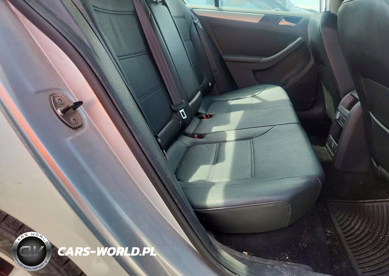 2013 Volkswagen Jetta Se VIN:3VWDX7AJ3DM277450 - 10