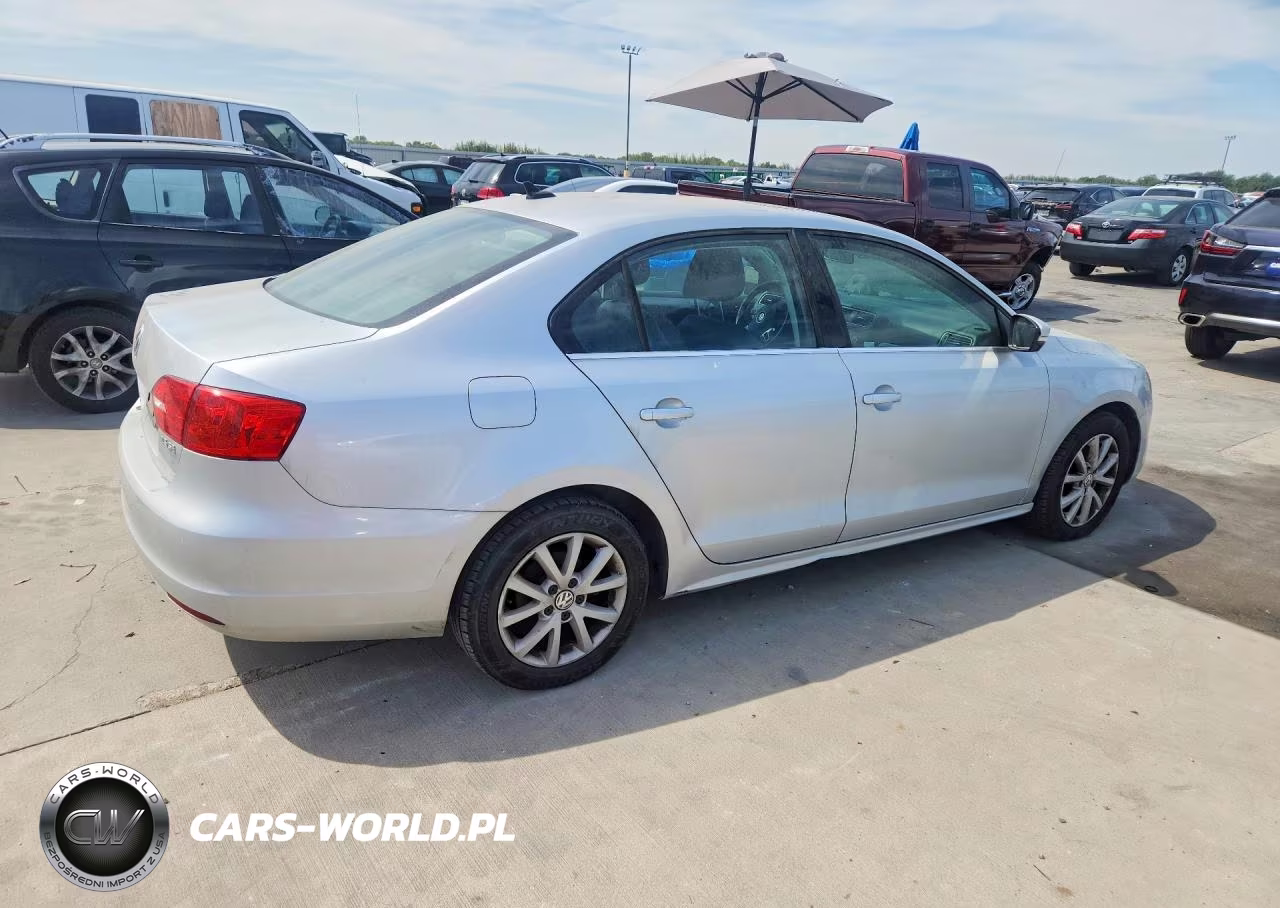 2013 Volkswagen Jetta Se VIN:3VWDX7AJ3DM277450 - 3