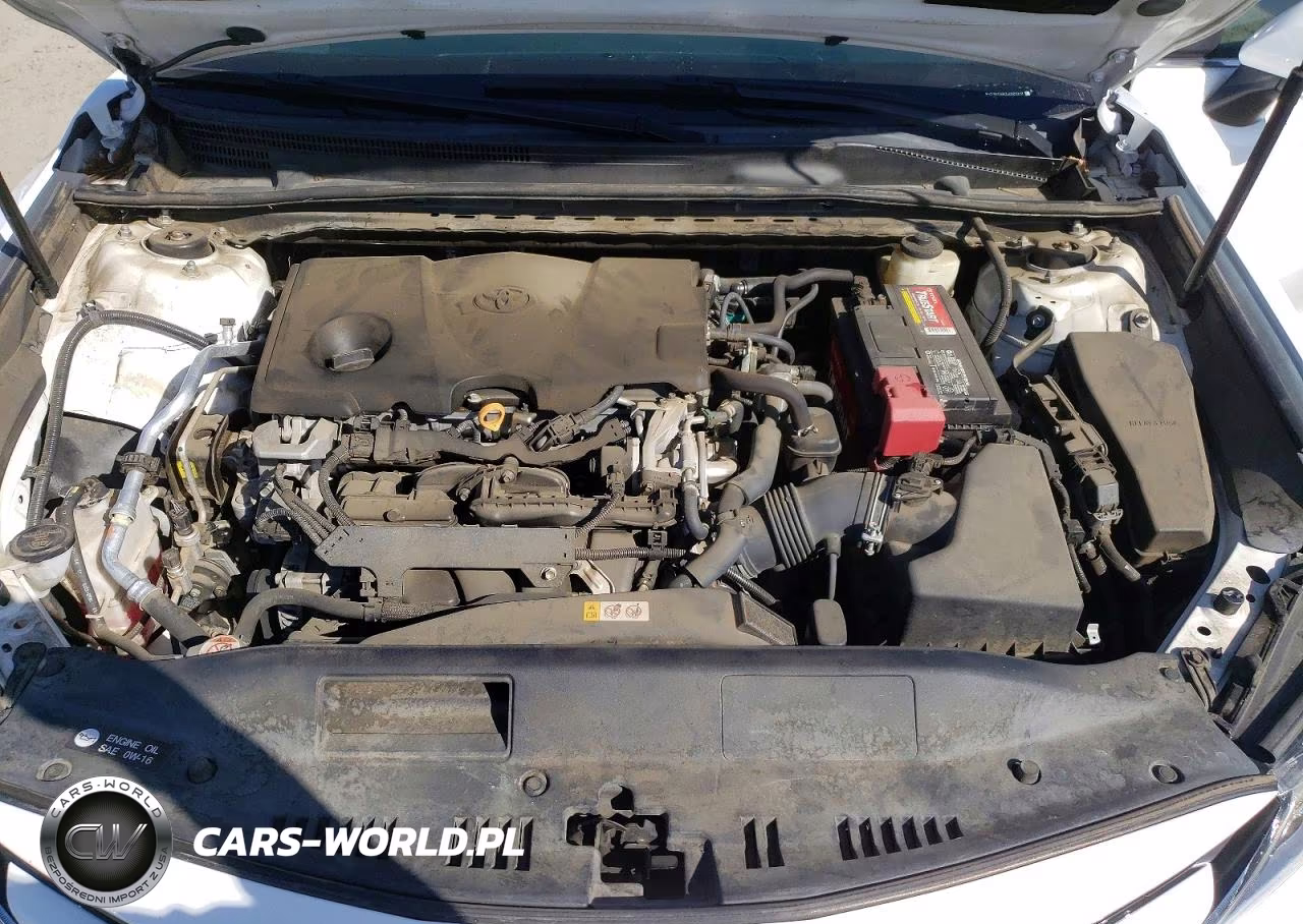 2018 Toyota Camry Le VIN:4T1B11HK2JU501317 - 11