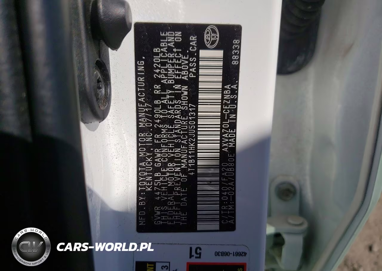 2018 Toyota Camry Le VIN:4T1B11HK2JU501317 - 12