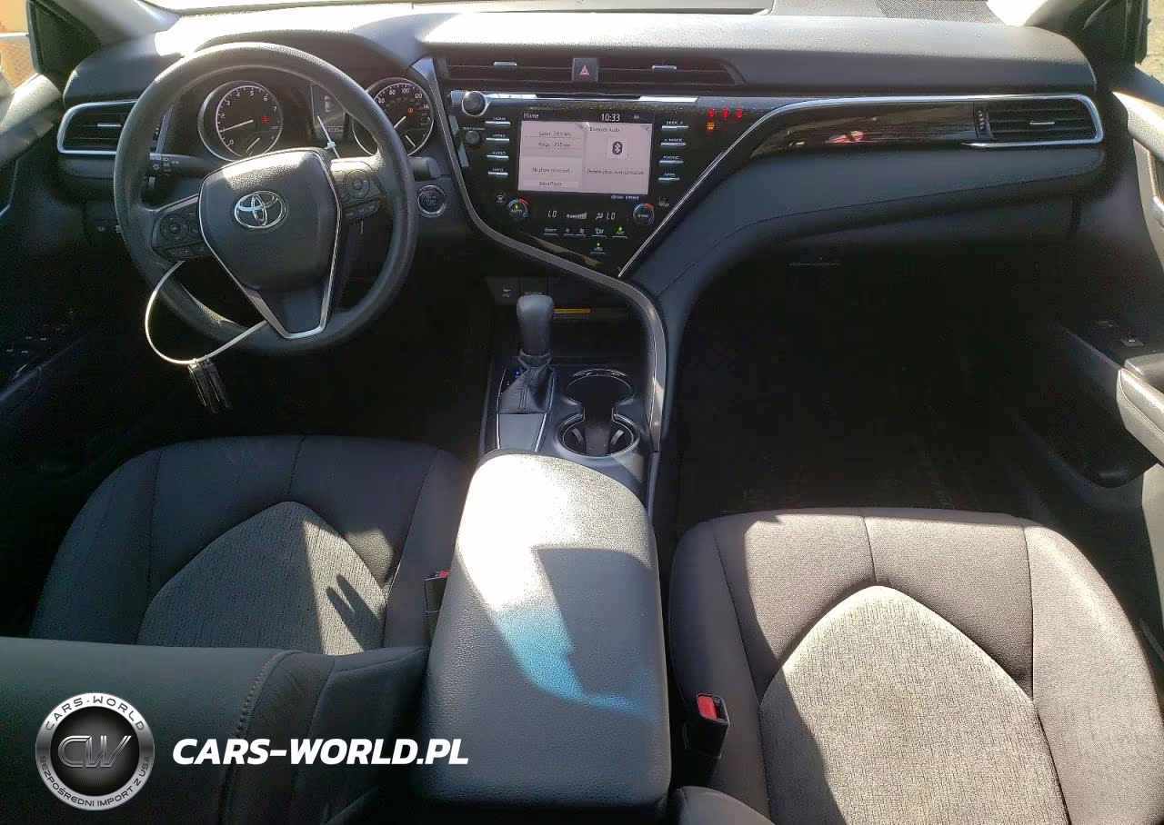 2018 Toyota Camry Le VIN:4T1B11HK2JU501317 - 8