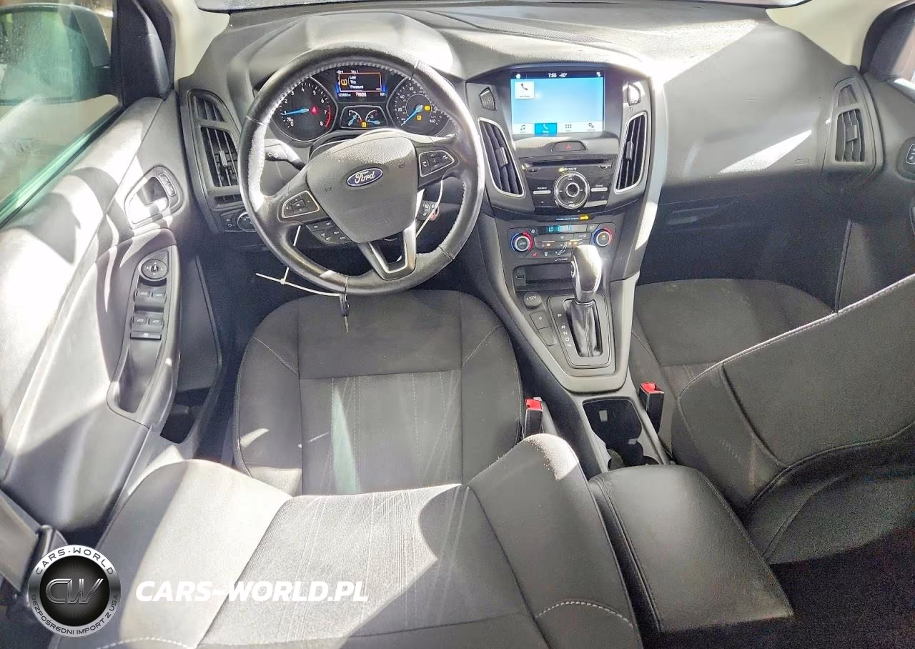 2018 Ford Focus Sel VIN:1FADP3H25JL200592 - 8