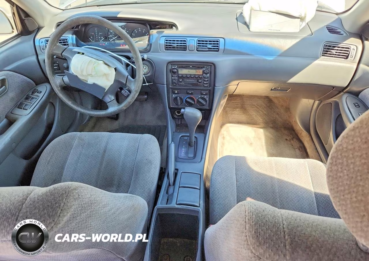 2000 Toyota Camry Le VIN:JT2BG22K7Y0502961 - 8