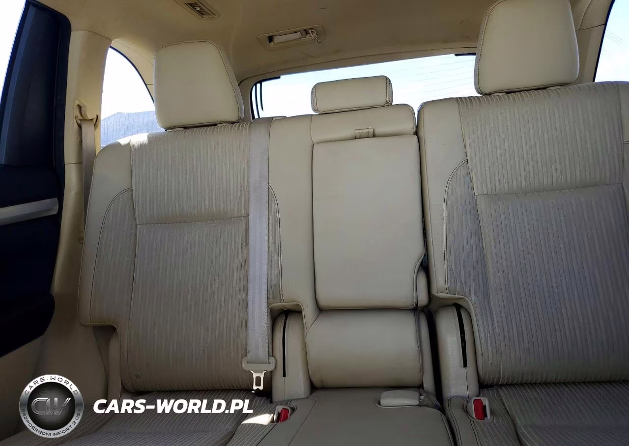 2014 Toyota Highlander Le Plus VIN:5TDZKRFH4ES020596 - 10