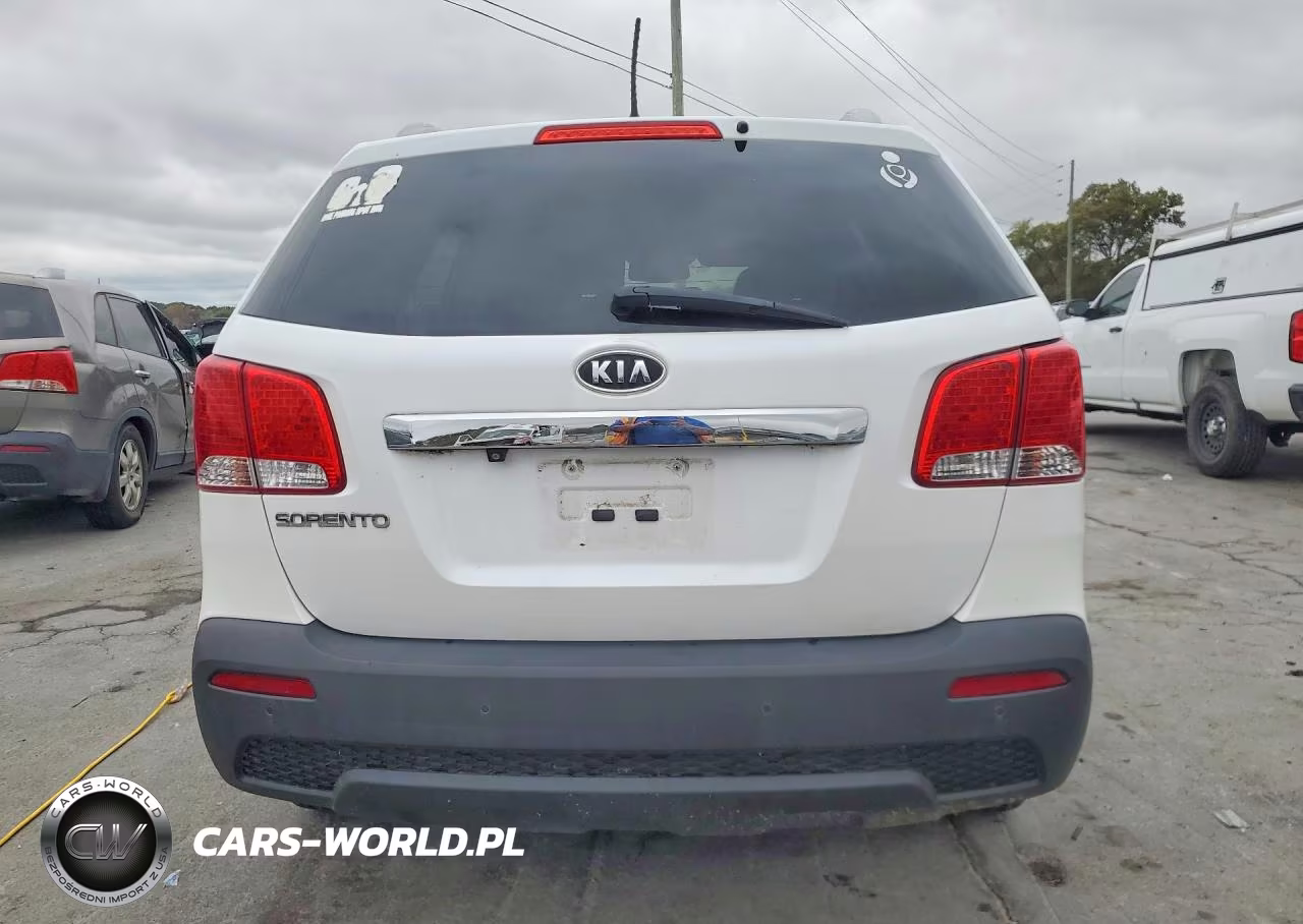 2011 Kia Sorento Lx VIN:5XYKT4A14BG172186 - 6