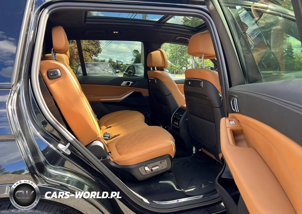 2023 BMW X7 xDrive40I VIN:5UX23EM0XP9R61216 - 6