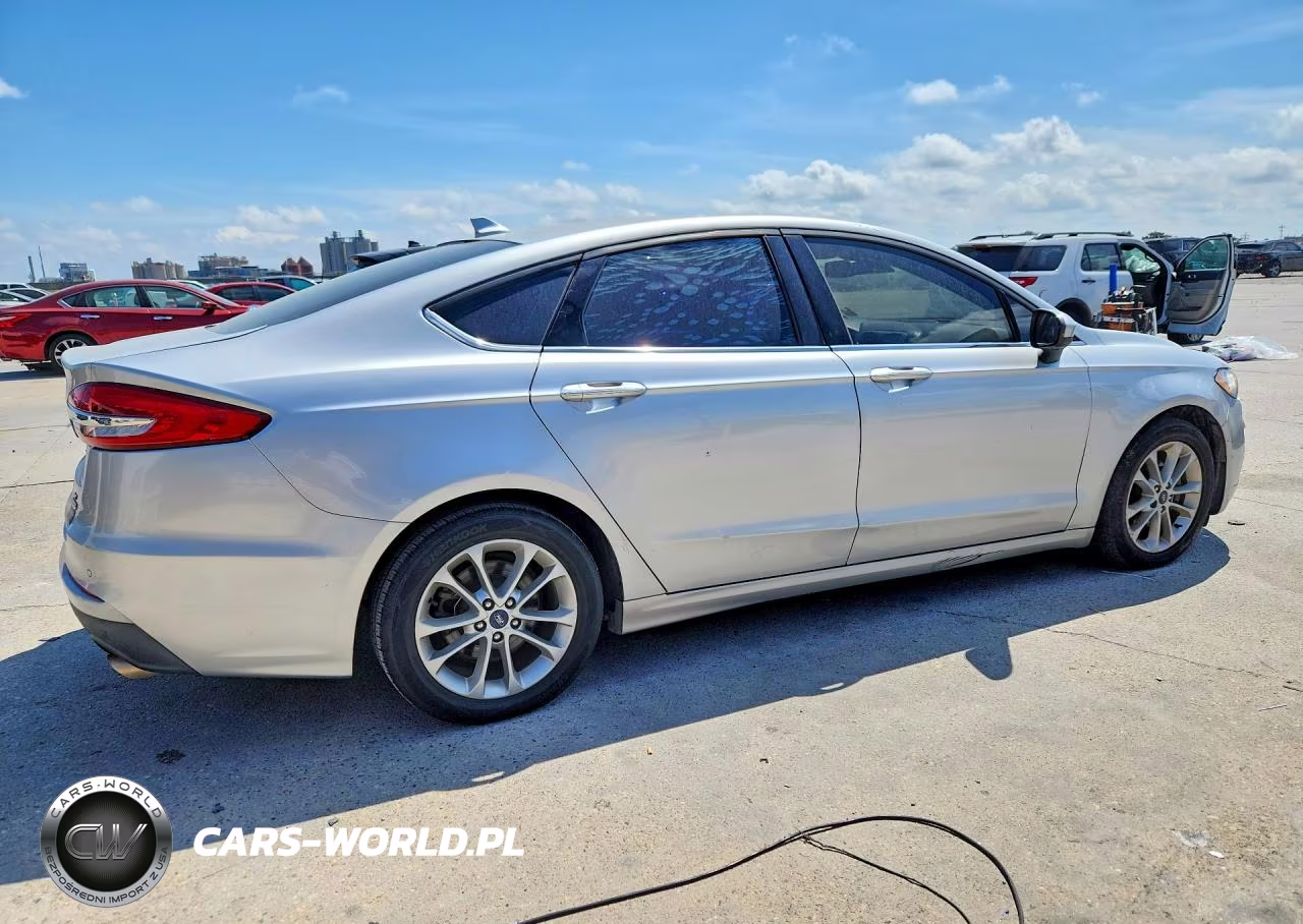 2019 Ford Fusion Se VIN:3FA6P0HD6KR203609 - 3