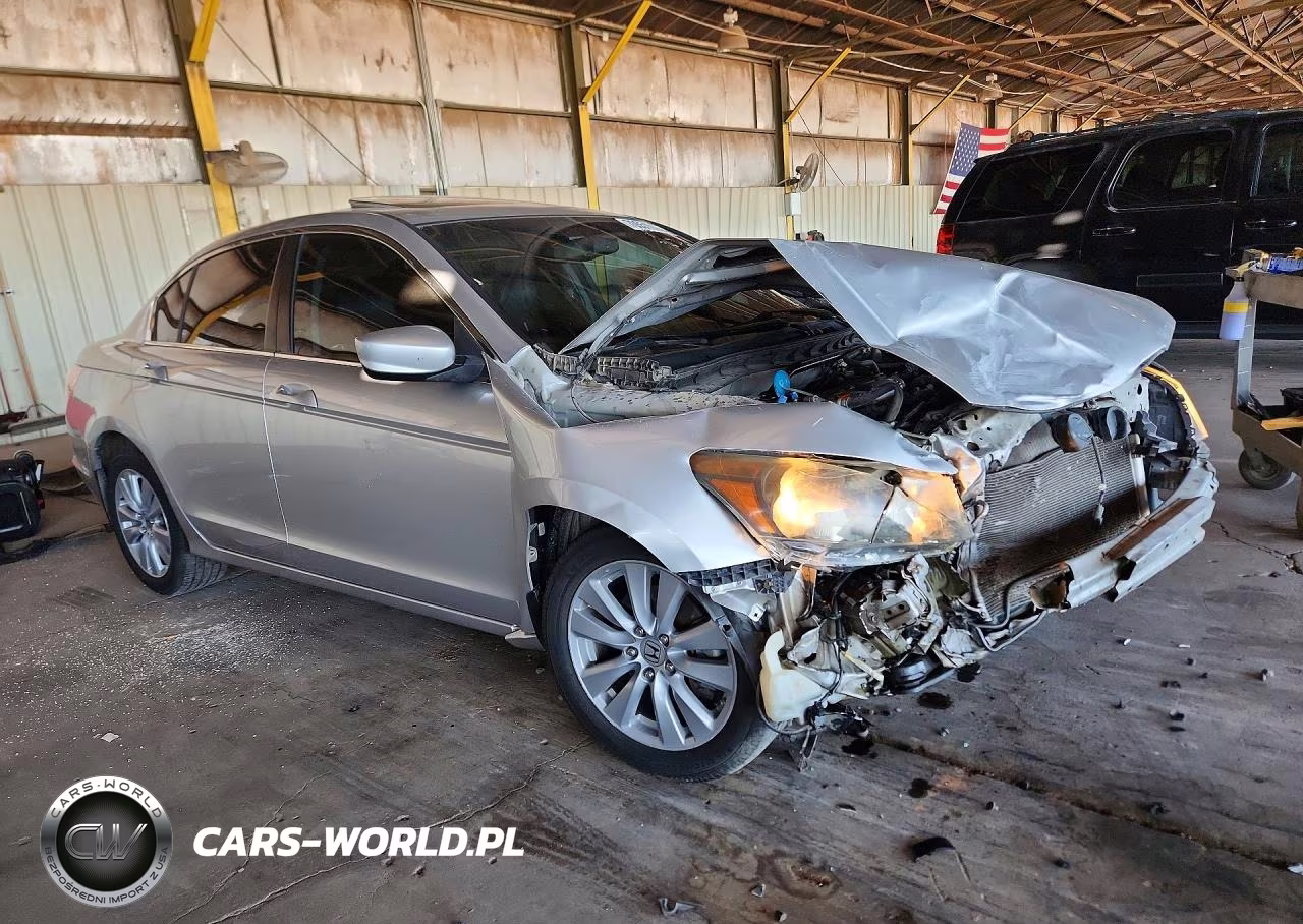 2011 Honda Accord Exl VIN:1HGCP2F83BA044431 - 4