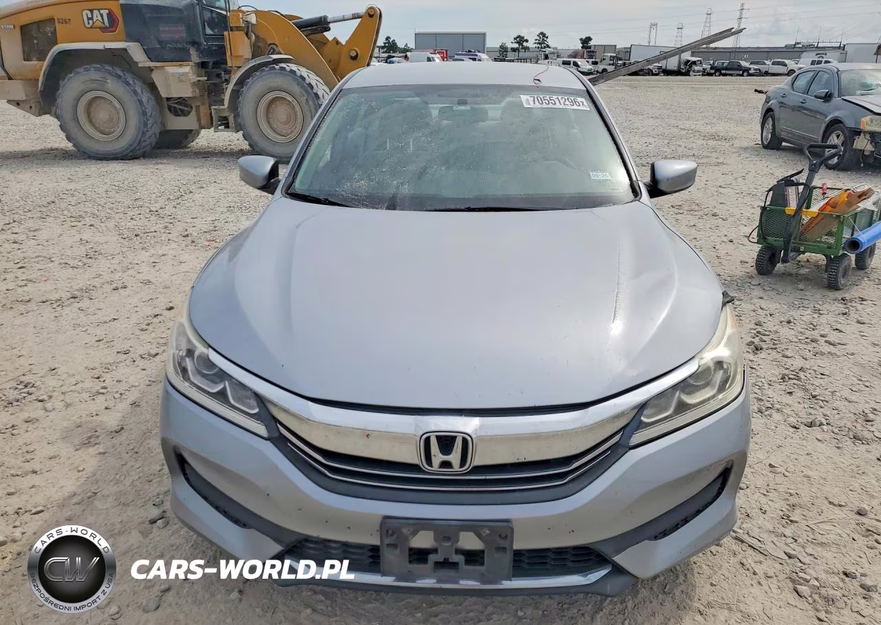 2017 Honda Accord Lx VIN:1HGCR2F38HA119616 - 5