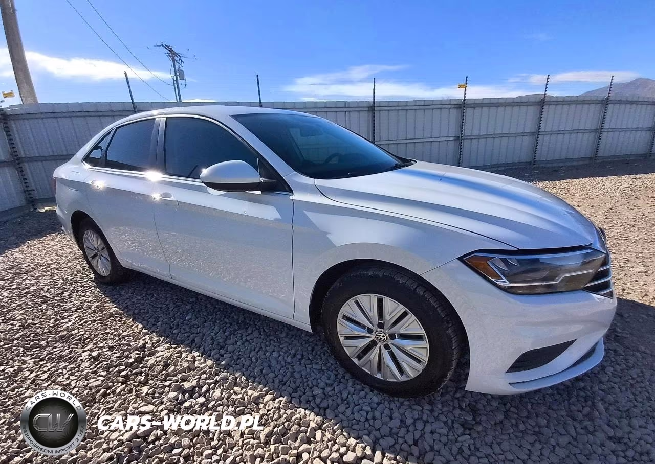 2019 Volkswagen Jetta S VIN:3VWC57BU3KM275429 - 4